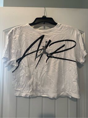 Air Jordan White T-Shirt youth size L